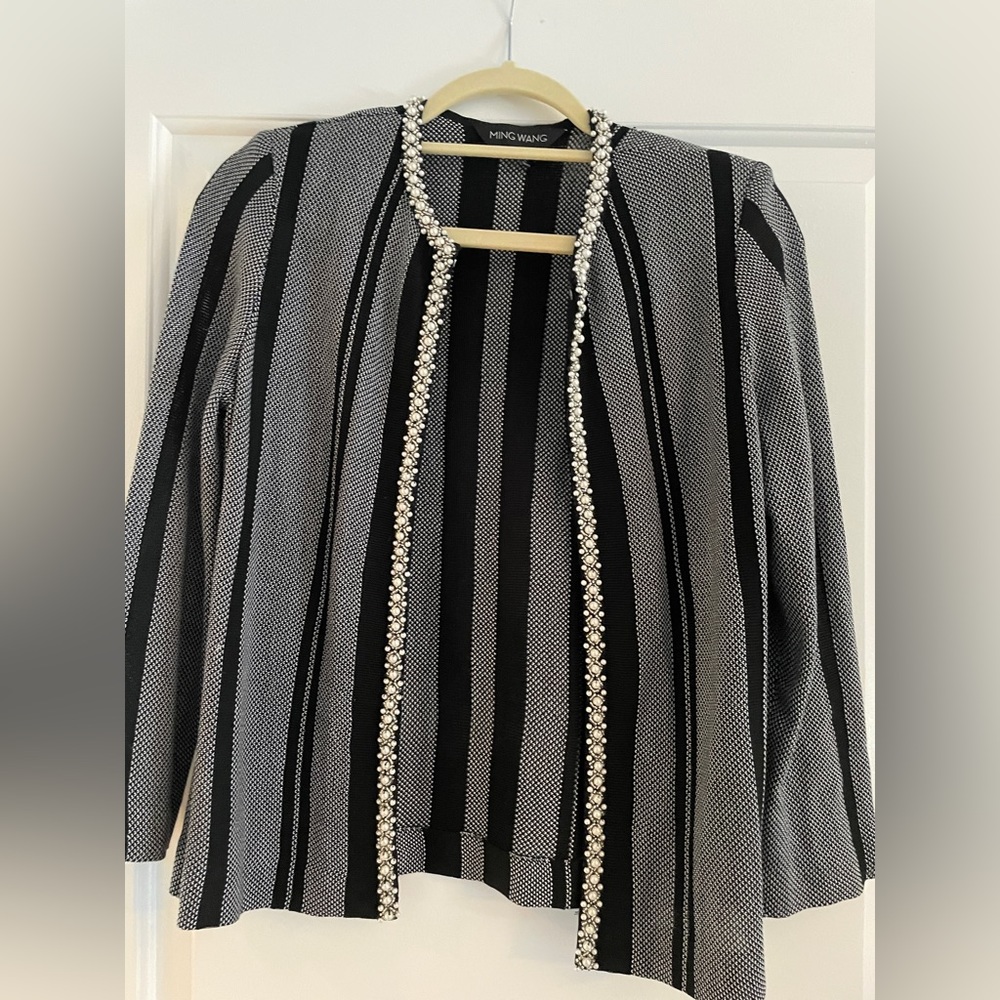 Ming Wang Light Jacket/Blazer with pearl trim